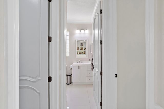 11601 NW 13th Manor, Coral Springs, FL 33071