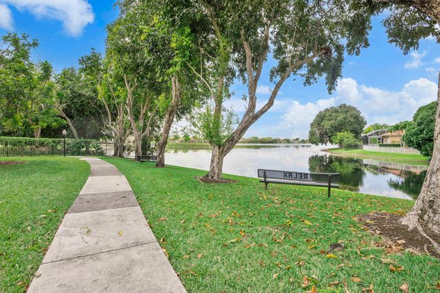 11601 NW 13th Manor, Coral Springs, FL 33071