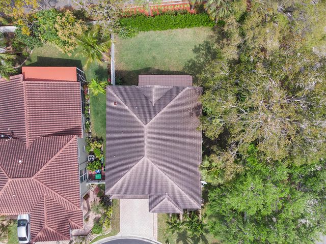 11601 NW 13th Manor, Coral Springs, FL 33071