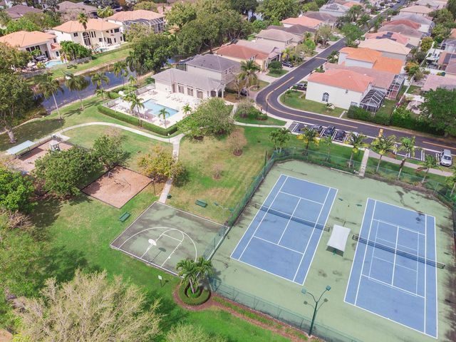 11601 NW 13th Manor, Coral Springs, FL 33071
