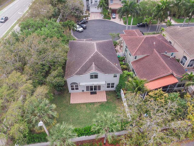 11601 NW 13th Manor, Coral Springs, FL 33071