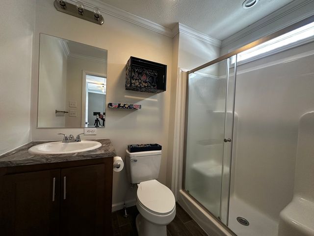 129 Scenic Dr, Jaffrey, NH 03452