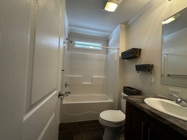 129 Scenic Dr, Jaffrey, NH 03452