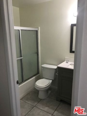 7756 Laurel Canyon Boulevard 13, Los Angeles, CA 91605