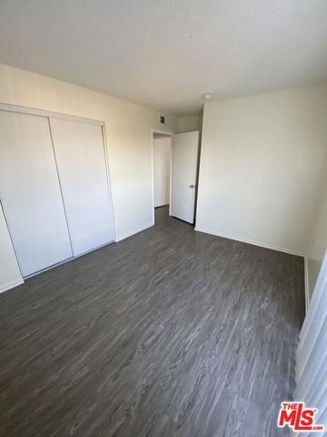 7756 Laurel Canyon Boulevard 13, Los Angeles, CA 91605