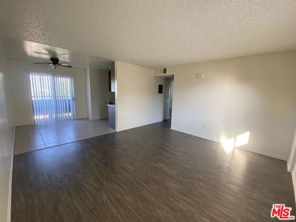 7756 Laurel Canyon Boulevard 13, Los Angeles, CA 91605