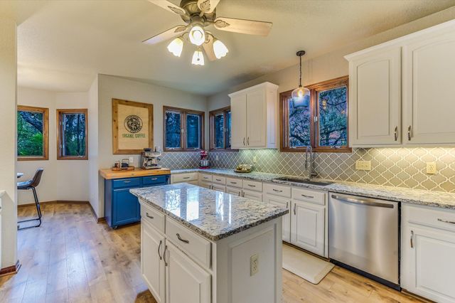 640 Bluffside DR, New Braunfels, TX 78130