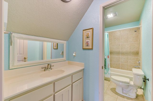 640 Bluffside DR, New Braunfels, TX 78130