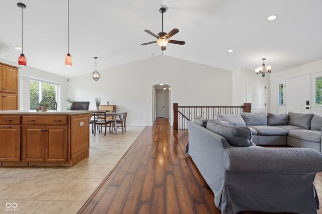 25541 Scherer Avenue, Arcadia, IN 46030