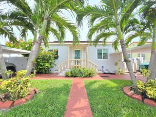 3320 NW 20th Street, Miami, FL 33142