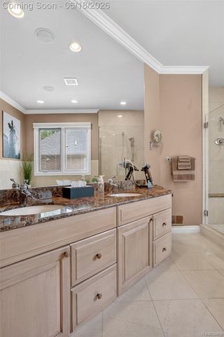 34380 Dante Drive, Chesterfield Township, MI 48047