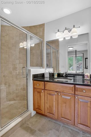 34380 Dante Drive, Chesterfield Township, MI 48047