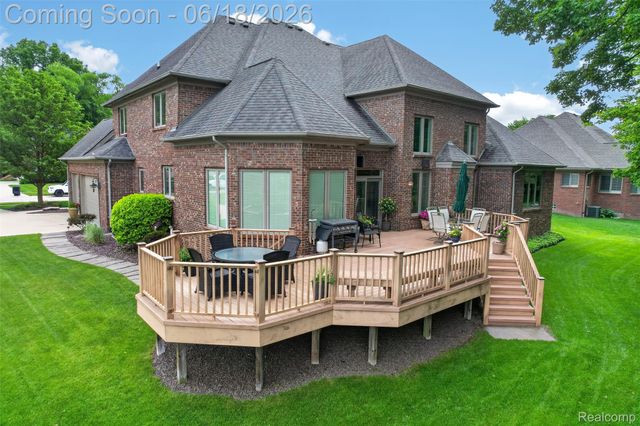 34380 Dante Drive, Chesterfield Township, MI 48047