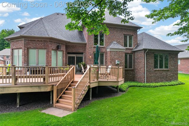 34380 Dante Drive, Chesterfield Township, MI 48047