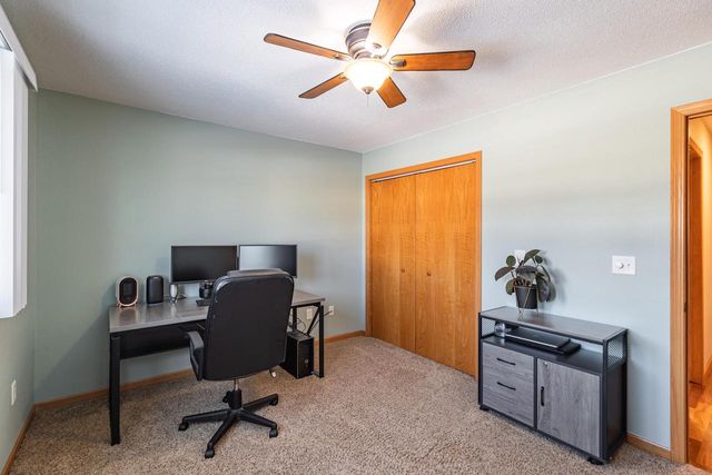 315 Cypress Circle LANE, Holmen, WI 54636