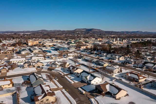 315 Cypress Circle LANE, Holmen, WI 54636