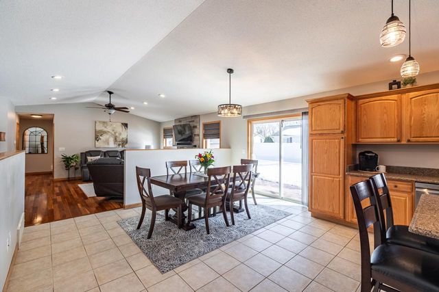 315 Cypress Circle LANE, Holmen, WI 54636