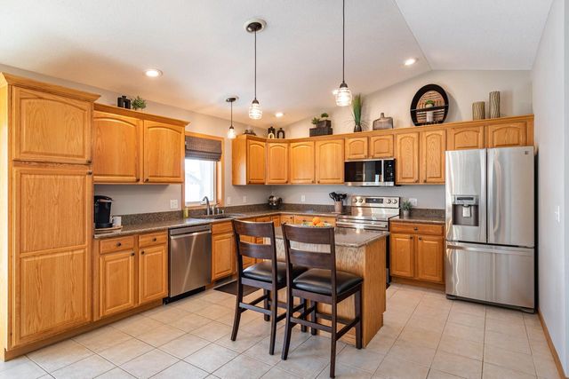 315 Cypress Circle LANE, Holmen, WI 54636