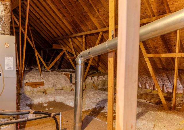 112 Conamara Lane, Woodruff, SC 29388