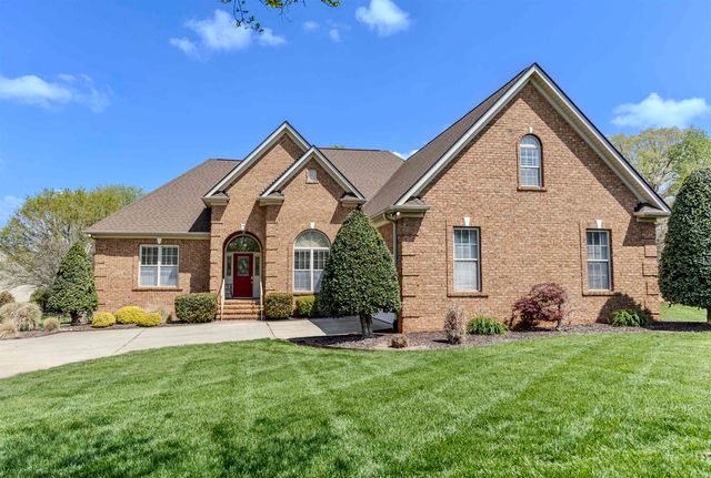 112 Conamara Lane, Woodruff, SC 29388