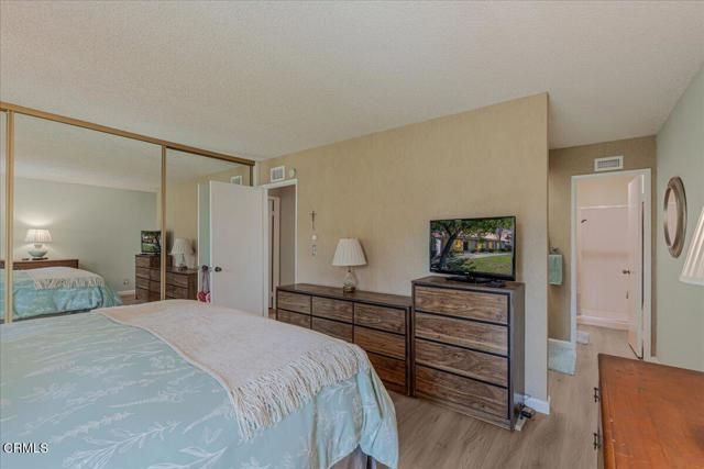 550 Holly Avenue, Oxnard, CA 93036