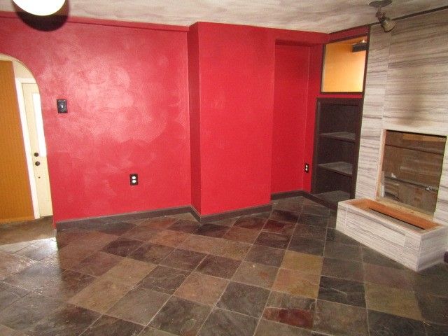 71 Barry St, Allentown, PA 15203