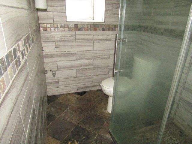 71 Barry St, Allentown, PA 15203