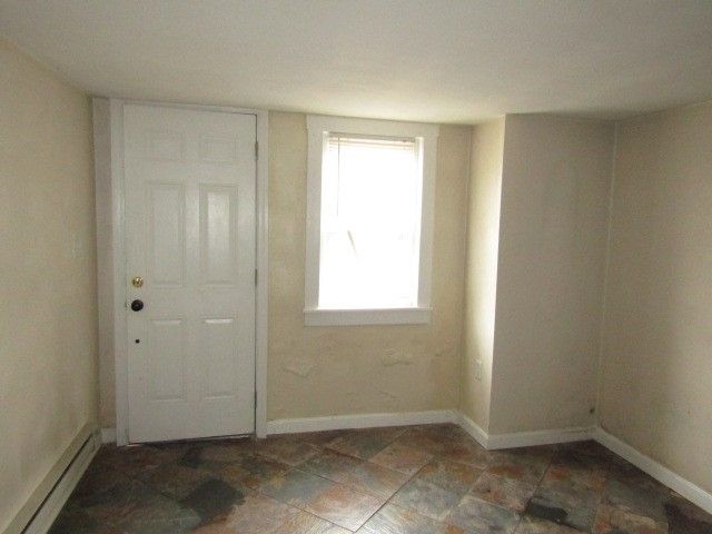 71 Barry St, Allentown, PA 15203