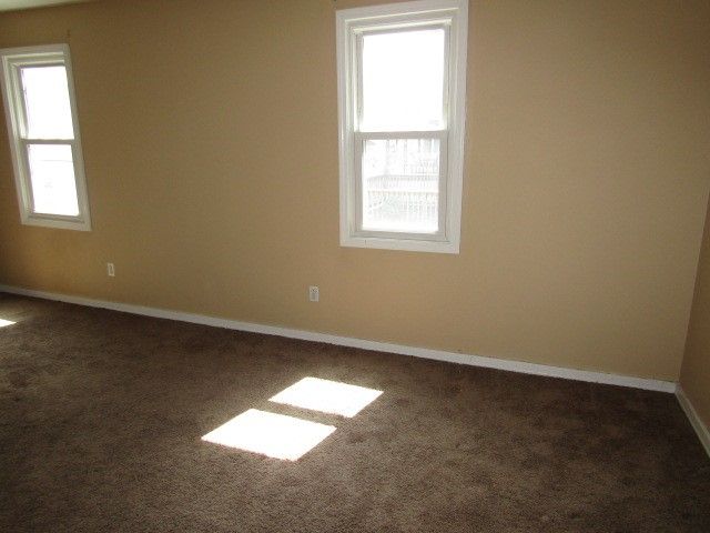 71 Barry St, Allentown, PA 15203