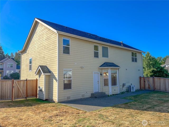 1257 Cameo Court NE, Poulsbo, WA 98370