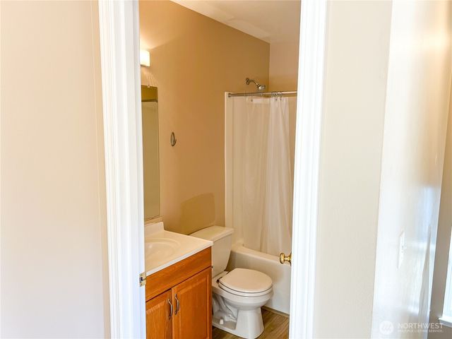 1257 Cameo Court NE, Poulsbo, WA 98370