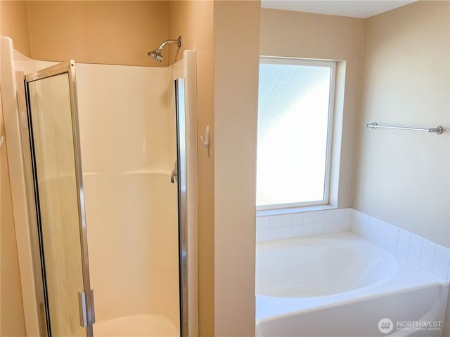 1257 Cameo Court NE, Poulsbo, WA 98370