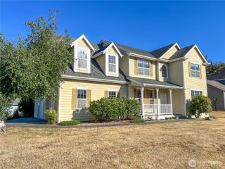 1257 Cameo Court NE, Poulsbo, WA 98370