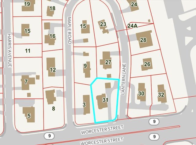31 Lantern Lane, Wellesley, MA 02481
