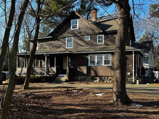 31 Lantern Lane, Wellesley, MA 02481