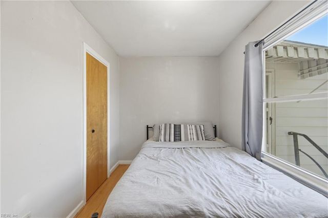 9 Gay DR, Newport News, VA 23606