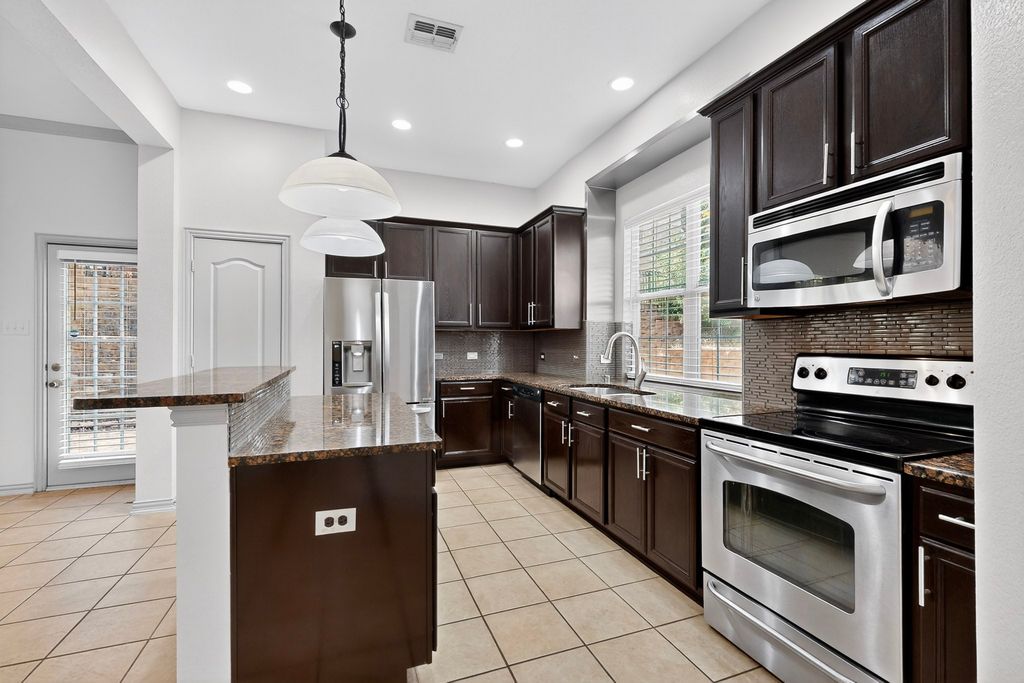 4015 Rome Court, Irving, TX 75038