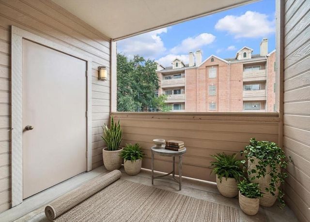 2111 Welch Street B101, Houston, TX 77019