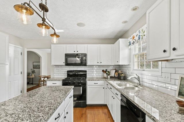 3172 Goodman Meadows Drive, Hilliard, OH 43026