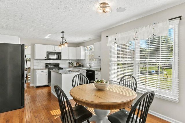 3172 Goodman Meadows Drive, Hilliard, OH 43026