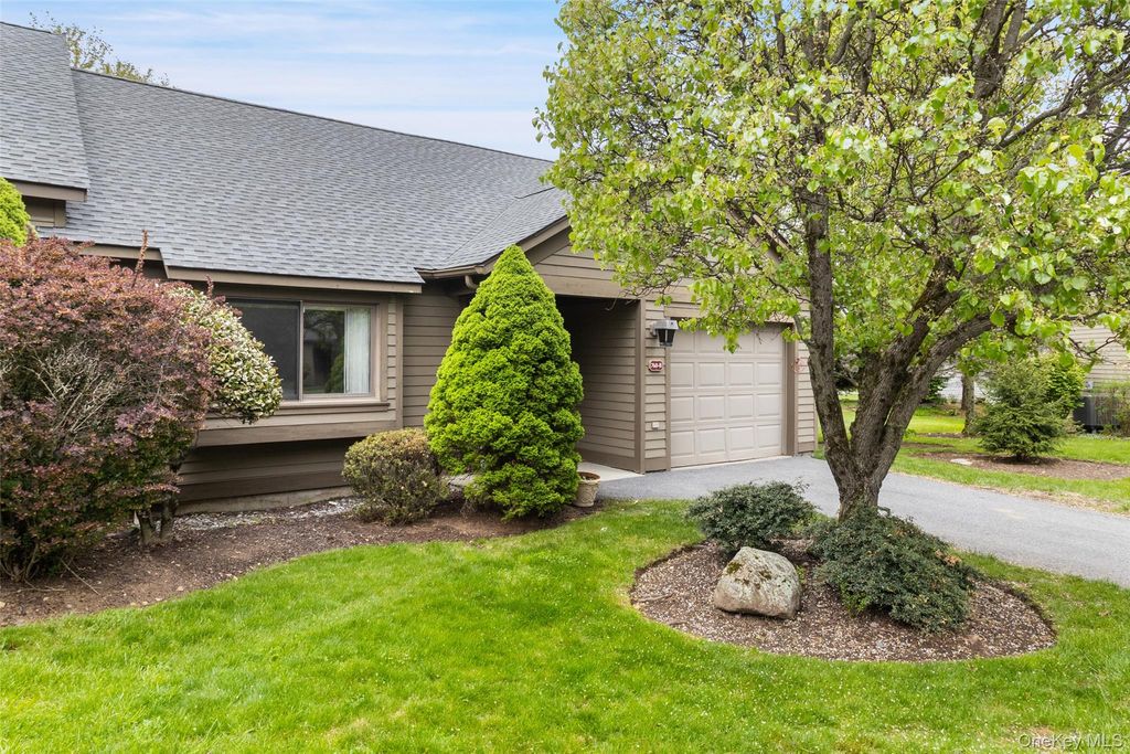 760 Heritage Hills Drive B, Somers, NY 10589