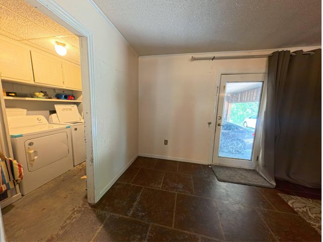 2575 Old Highway 24, Hattiesburg, MS 39402