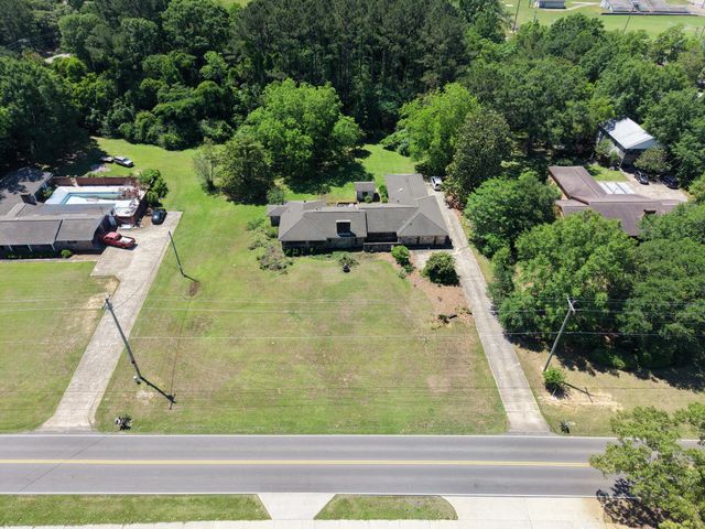 2575 Old Highway 24, Hattiesburg, MS 39402