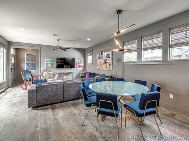 29 Boardwalk Street D, Carlton Landing, OK 74432