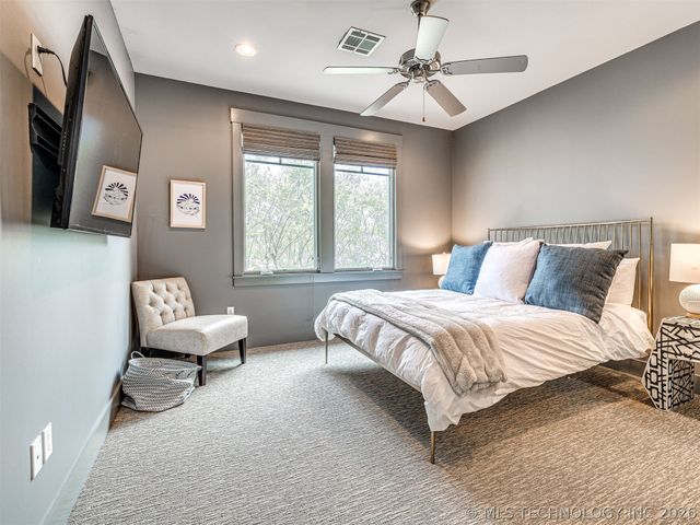 29 Boardwalk Street D, Carlton Landing, OK 74432