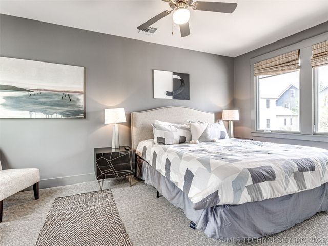 29 Boardwalk Street D, Carlton Landing, OK 74432