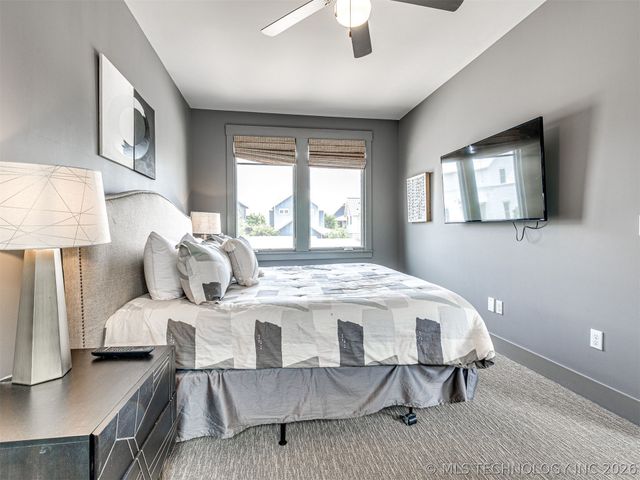29 Boardwalk Street D, Carlton Landing, OK 74432