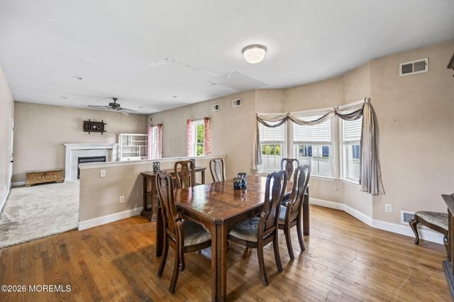 528 Vanderbilt Avenue, Bayville, NJ 08721