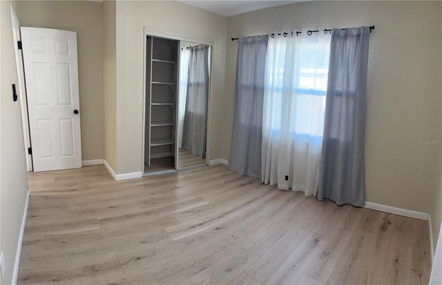 7661 18TH WAY N 1, St Petersburg, FL 33702