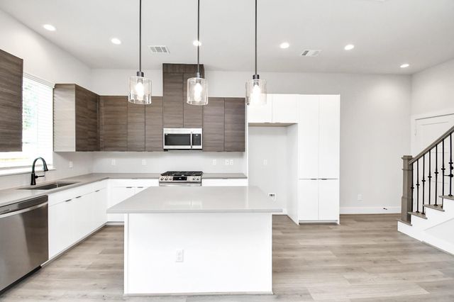 313 Charlock Street, Houston, TX 77022